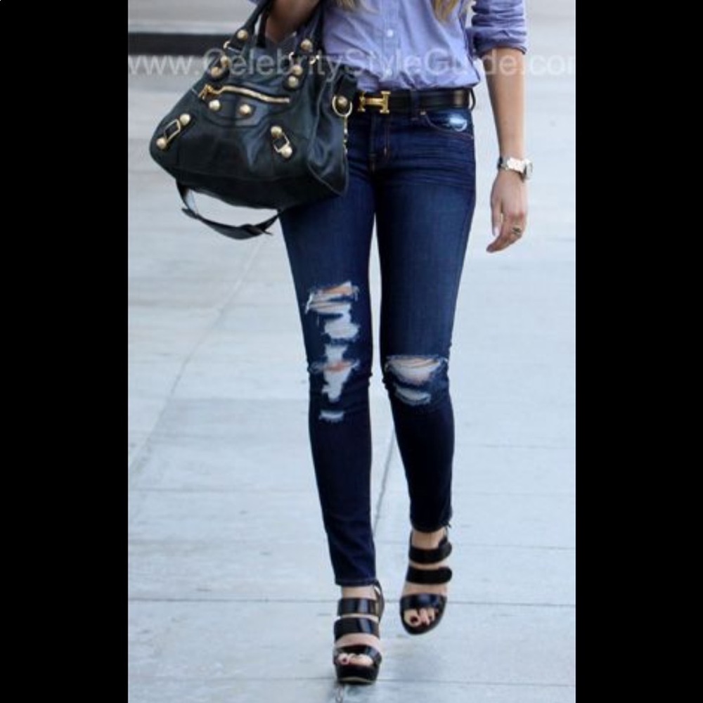 J Brand Low Rise Pencil Leg Jeans in Torn 26